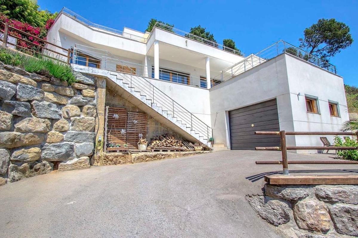 Catalunya Casas Modern Magnificence , Only A Few Km To The Beach! Sant Cebrià de Vallalta Exteriör bild